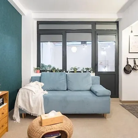 Downtown Urban Spot Jacuzzi&cinema Universitate * Bucarest