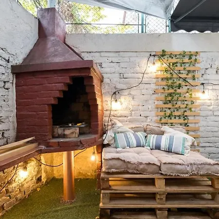 Downtown Urban Spot Jacuzzi&cinema Universitate * Bucureşti