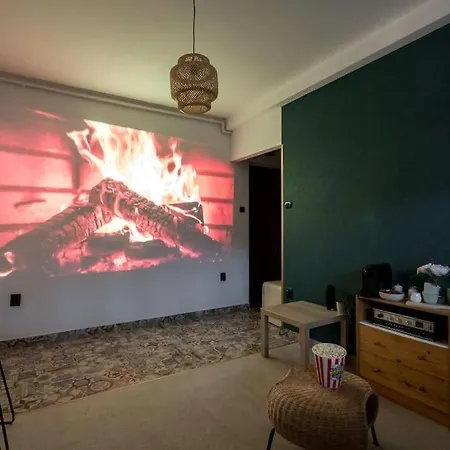 Downtown Urban Spot Jacuzzi&cinema Universitate Appartement *