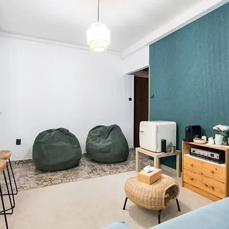 Downtown Urban Spot Jacuzzi&cinema Universitate Bucarest