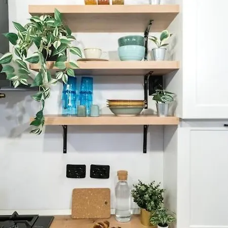 Downtown Urban Spot Jacuzzi&cinema Universitate Bucarest