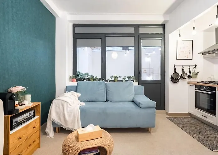 Downtown Urban Spot Jacuzzi&cinema Universitate * Bukarest