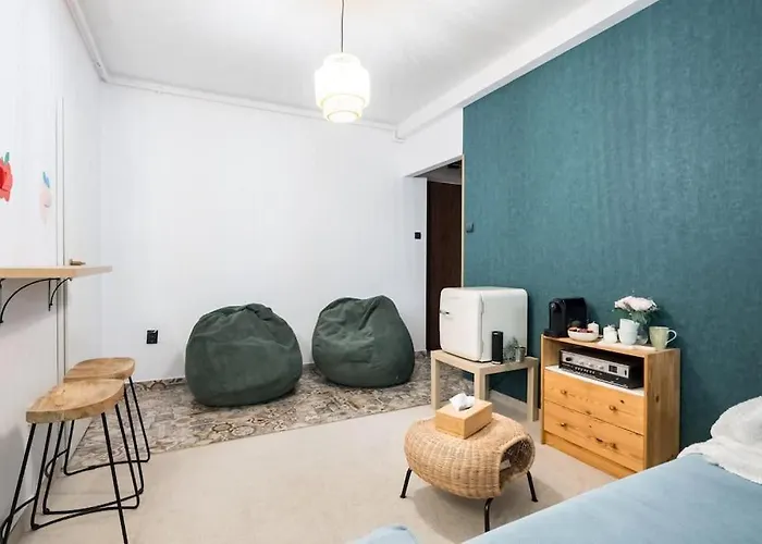 Downtown Urban Spot Jacuzzi&cinema Universitate Bukarest