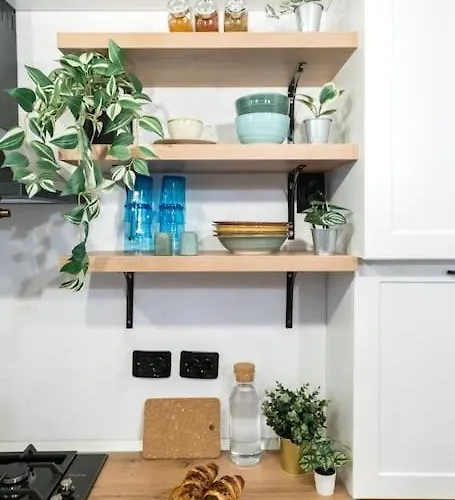 Downtown Urban Spot Jacuzzi&cinema Universitate Bukarest