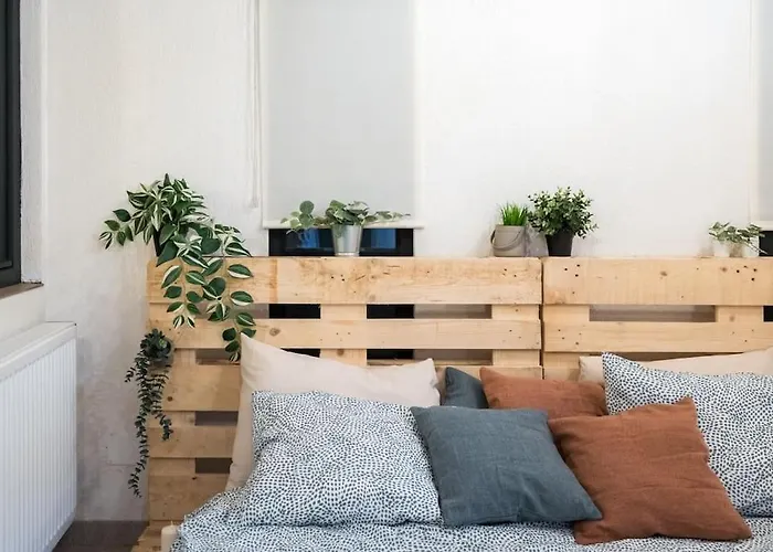 Downtown Urban Spot Jacuzzi&cinema Universitate * Bukarest