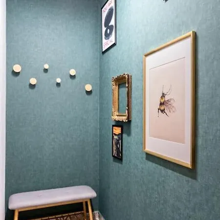 Downtown Urban Spot Jacuzzi&cinema Universitate *